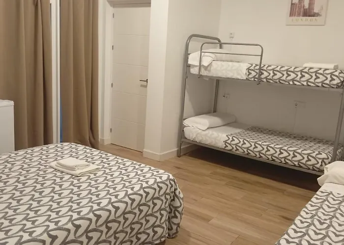 HOSTEL COSTA-LUZ Béjar 28-30 Huelva
